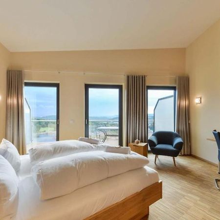 Hotel & Golfrestaurant Gut Wissmannshof Staufenberg  المظهر الخارجي الصورة