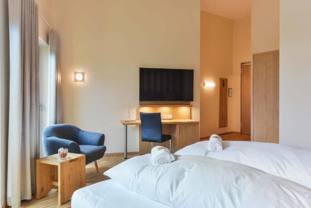 Hotel & Golfrestaurant Gut Wissmannshof Staufenberg  المظهر الخارجي الصورة