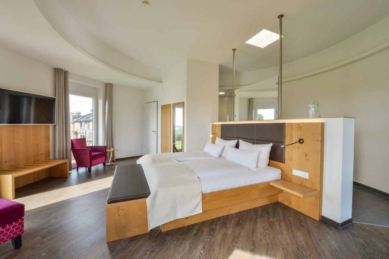 Hotel & Golfrestaurant Gut Wissmannshof Staufenberg  المظهر الخارجي الصورة