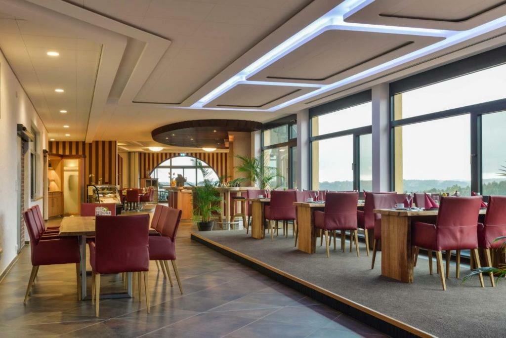 Hotel & Golfrestaurant Gut Wissmannshof Staufenberg  المظهر الخارجي الصورة