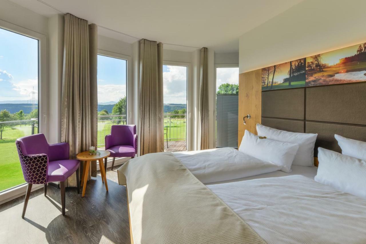 Hotel & Golfrestaurant Gut Wissmannshof Staufenberg  المظهر الخارجي الصورة