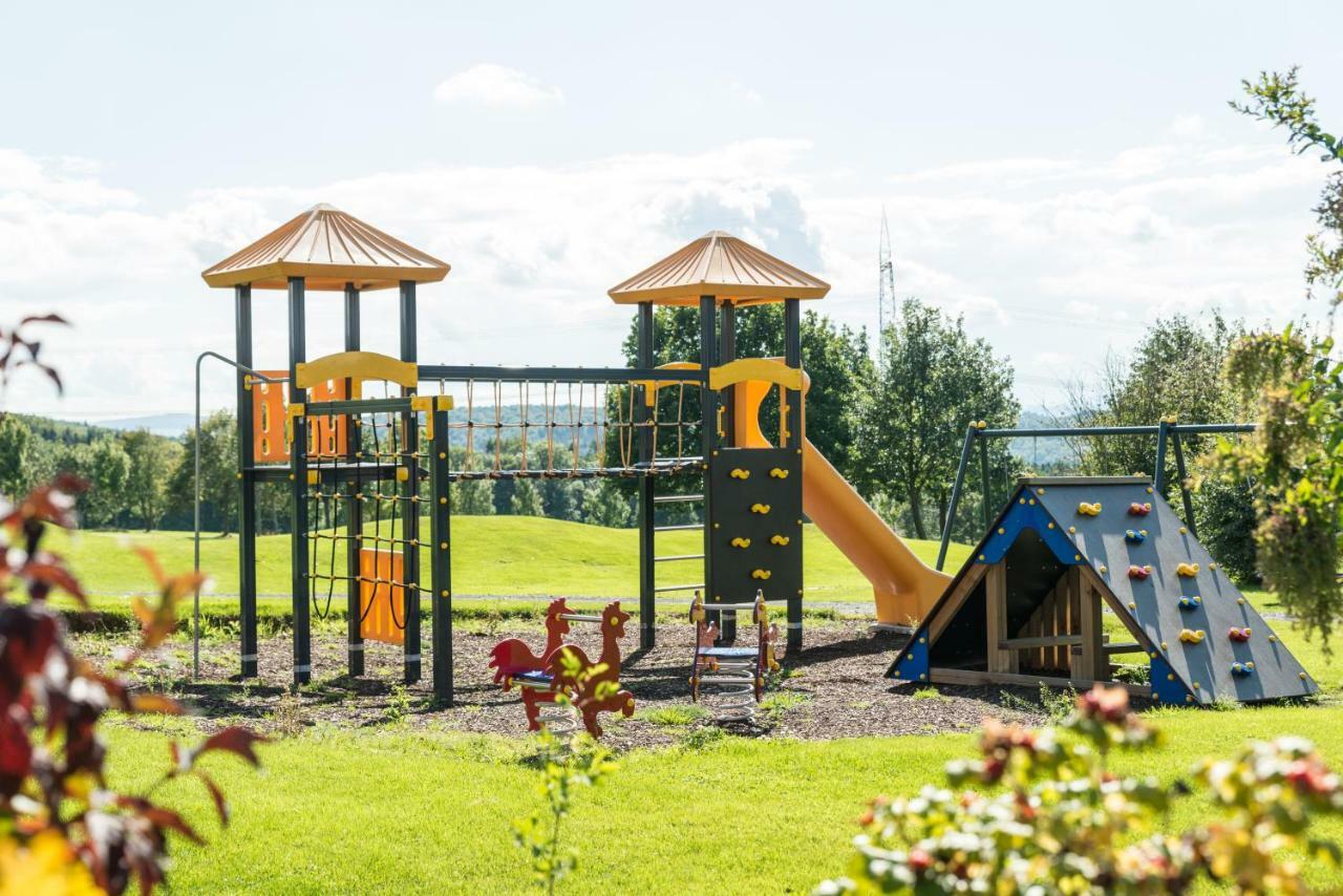 Hotel & Golfrestaurant Gut Wissmannshof Staufenberg  المظهر الخارجي الصورة